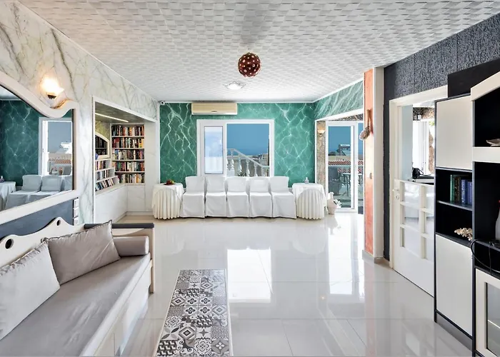 Appartamento Senior Citizen In Blue *