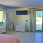 Apartman Senior Citizen In Blue Herszonisszosz